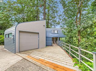 3831 SW Dosch Rd, Portland, OR 97239