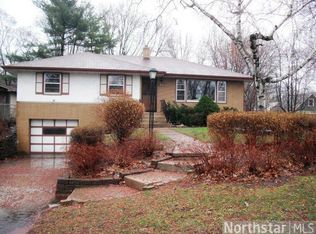 1660 Burns Ave, Saint Paul, MN 55106