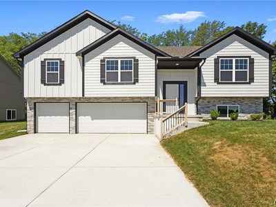 1320 N Holland Ct, Independence, MO, 64056