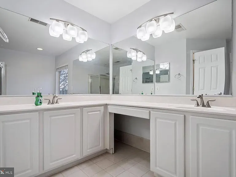 8648 Royal Worcester Ln — Photo 27