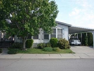 4th image of 17011 E Meadowbrook Ln