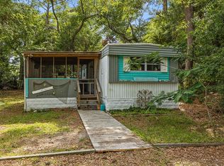 309 Bay Tree Ln, Emerald Isle, NC 28594