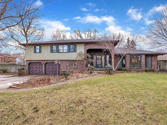 2nd image of 53247 Skylark Ct