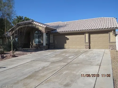 9395 W Verde Way Photo 1