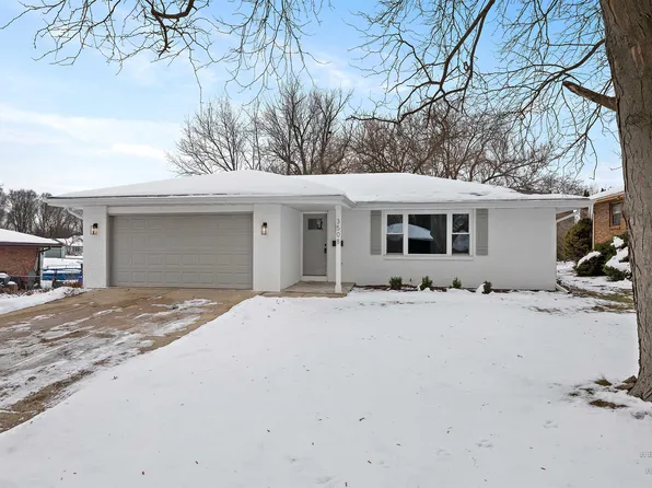 3508 Fleetwood Dr, Rockford, IL 61101