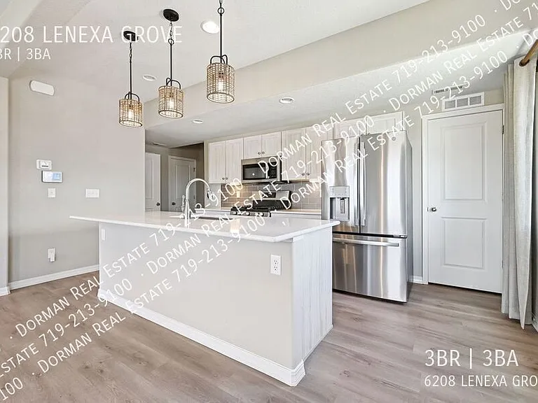 6208 Lenexa Grv — Photo 9