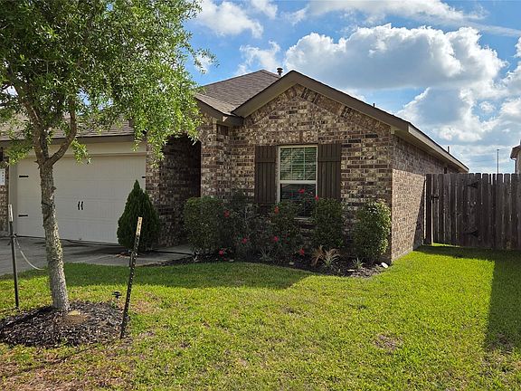 2nd image of 8023 Ecru Ln