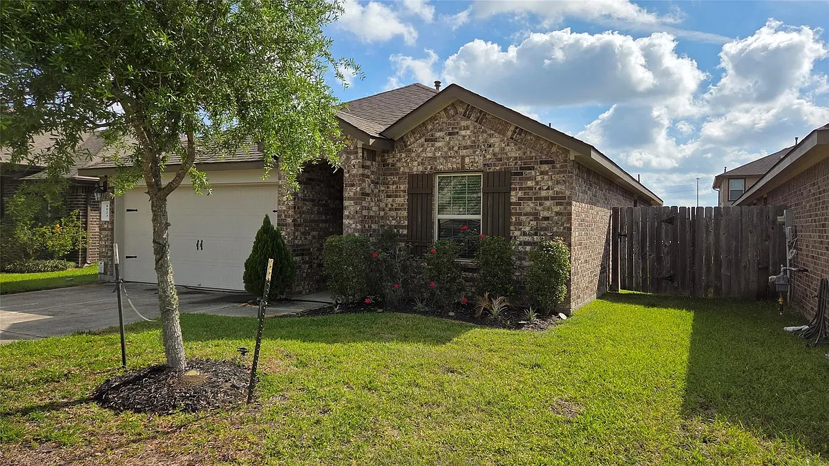Building Photo - 8023 Ecru Ln