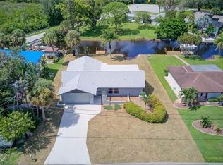 6464 Plumosa Ave, Fort Myers, FL 33908