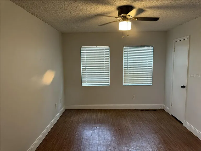 726 Edgewater Dr #2 — Photo 18