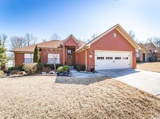 16 Hillsboro Dr, Cabot, AR 72023
