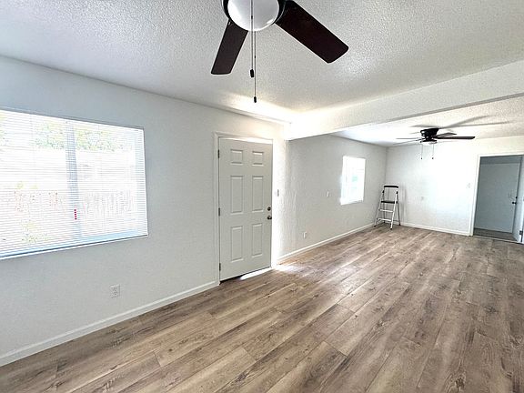 2nd image of 1129 Norton Ave