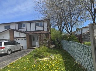 122 Kingswood Dr, Brampton, ON L6V 2W4