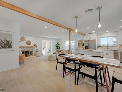 5904 Apple Valley Ln, Las Vegas, NV, 89108