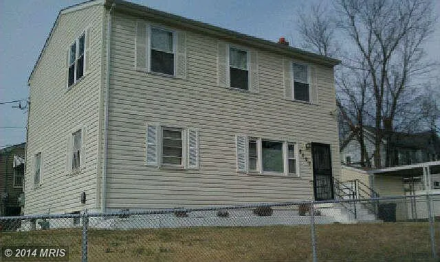6000 48th Ave photo 1
