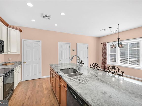 5th image of 4503 Brookside Ct