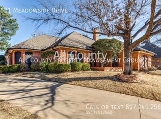 3521 Meadowside Dr, Bedford, TX 76021