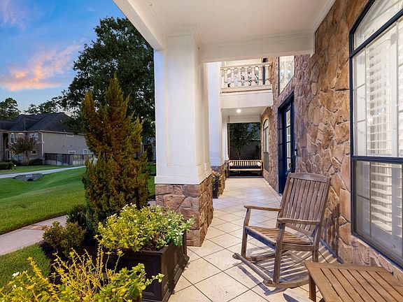 5th image of 25322 Piney Bend Ct