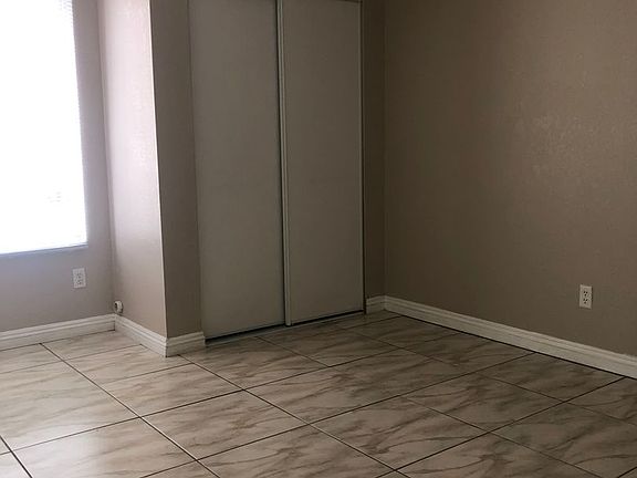 4th image of 1677 Bent Arrow Dr