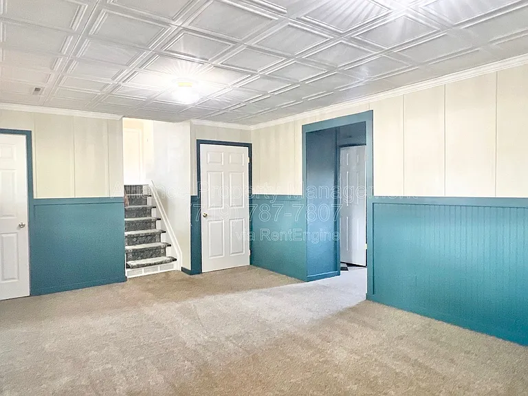 514 Catalina Dr — Photo 21