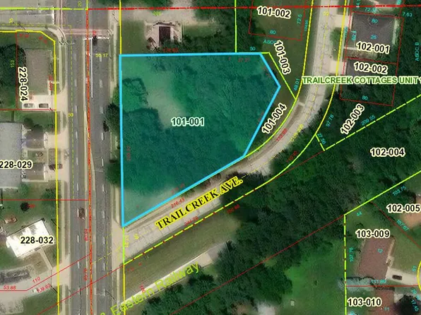 3007 Willowcreek Rd, Portage, IN 46368