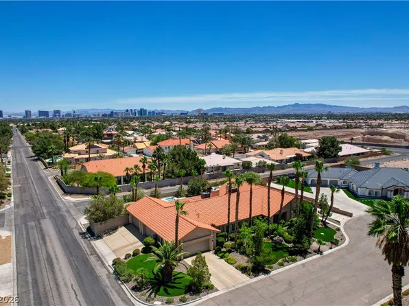 7441 Darby Ave, Las Vegas, NV 89117