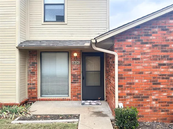 1212 Sequoyah St APT C, Edmond, OK 73003