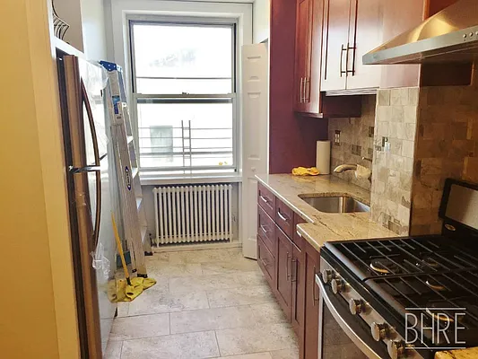 Rented by Brooklyn Heights Real Estate Inc | media 10