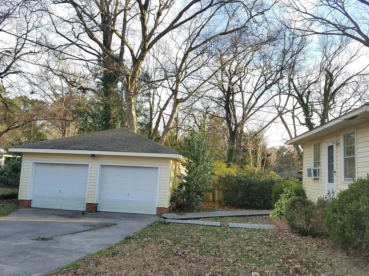 4 bed, 2050 sqft, $3,500 — Photo 3