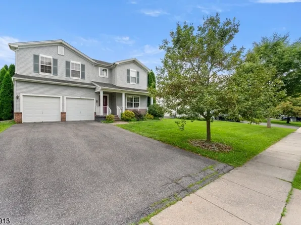 21 Lambert St, Washington Boro, NJ 07882