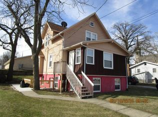 510 W Taylor St APT 4, Bloomington, IL 61701