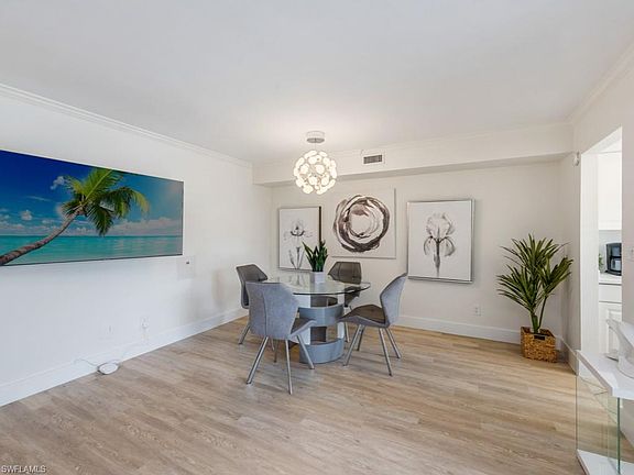 4th image of 3000 Gulf Shore Blvd N APT 213