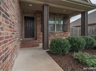 4284 W Berseis Dr, Fayetteville, AR 72704