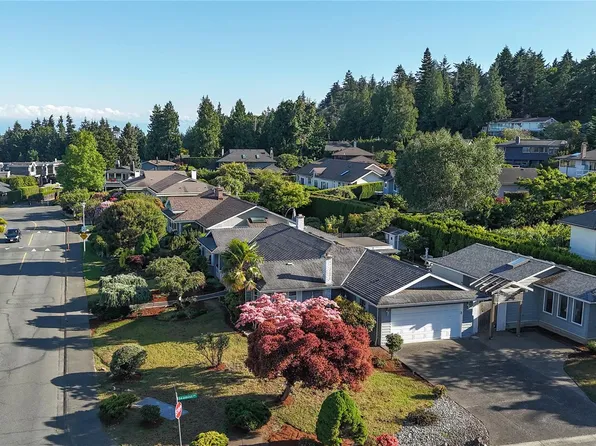 4878 Sea Ridge Dr, Saanich, BC V8Y 2R8