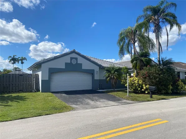 5891 Brighton Ln, Davie, FL 33331
