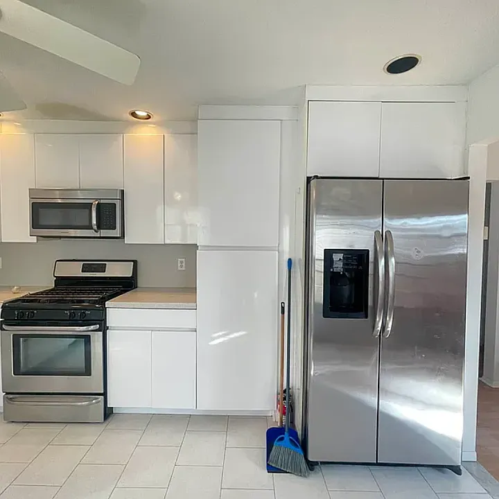 62 Turf Rd #1