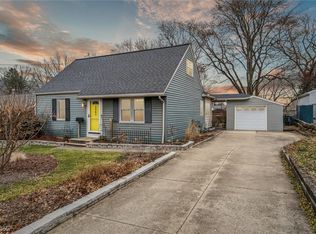 3983 Highland Dr, Mogadore, OH 44260