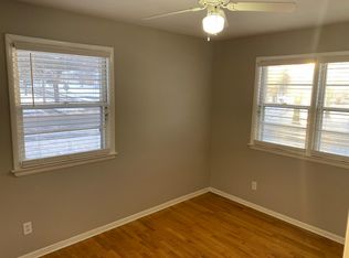 1006 Burke Ave NE, Grand Rapids, MI 49503
