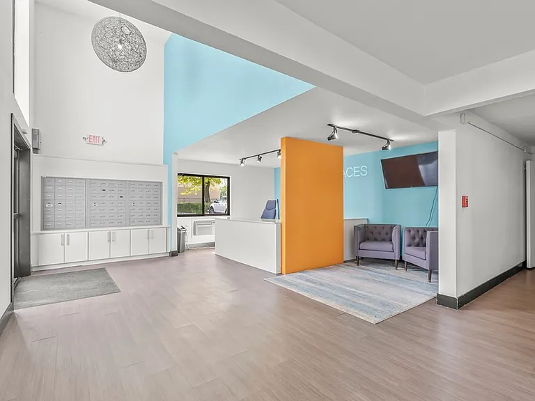 228 Spaces - Furnished Micro-Living Apartments — Photo 7
