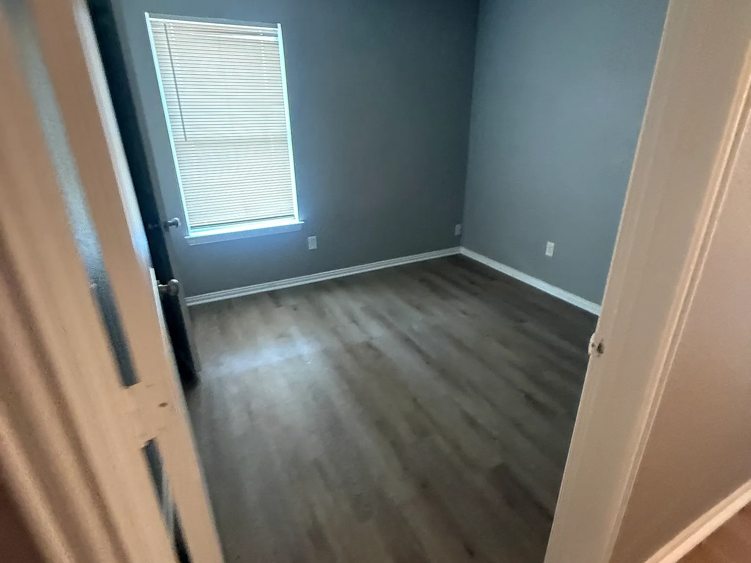 3 bed, 1090 sqft, $1,450 — Photo 4