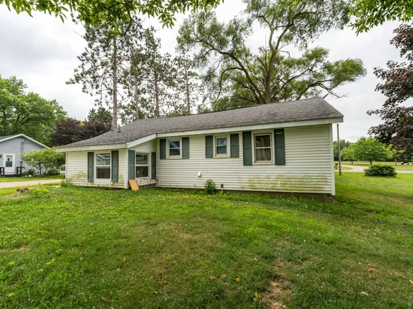 86416 Michigan Ave, Decatur, MI 49045