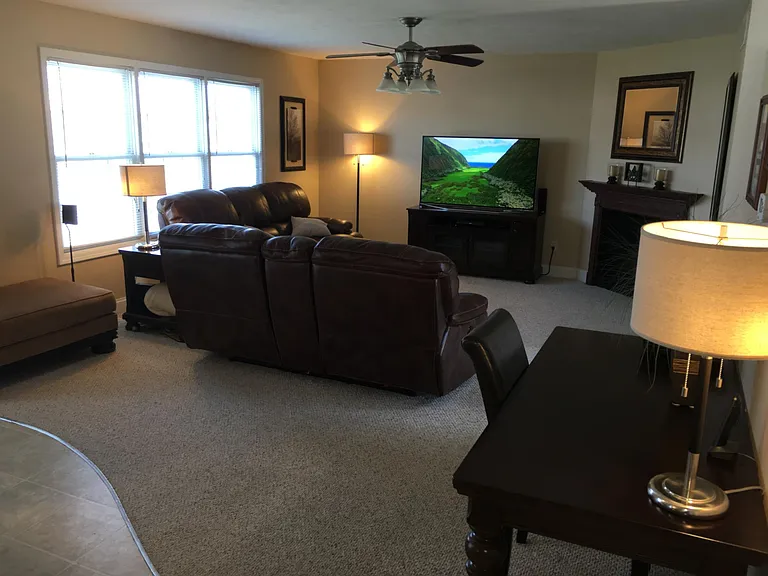 Plantation Ln — Photo 8