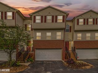 2662 Crooks Rd #9, Royal Oak, MI 48073