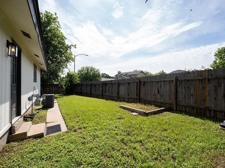 11409 Ptarmigan Dr #A — Photo 19