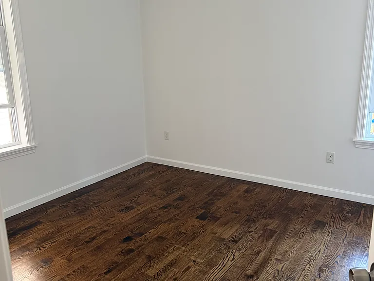 11257 Howard Ave #1B — Photo 11