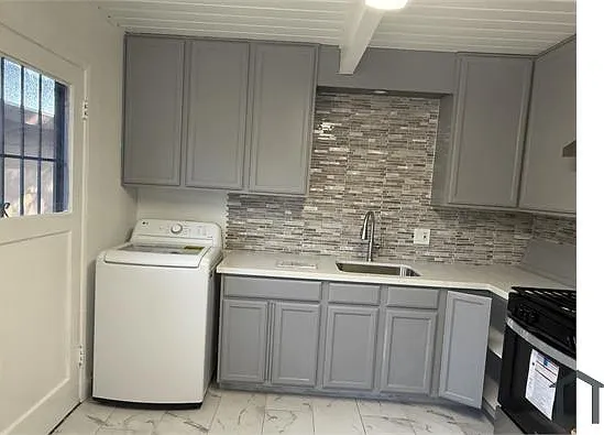 2 bed, $2,450 — Photo 3