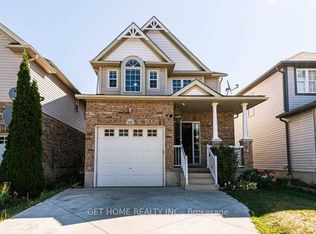 18 Verona St, Kitchener, ON N2R 1T4