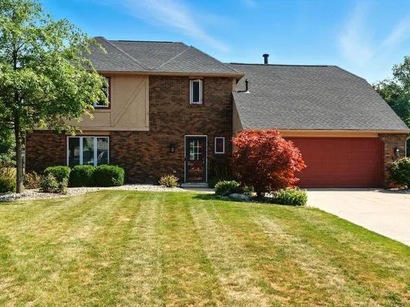 10623 Wadsworth Ct, Fort Wayne, IN 46845