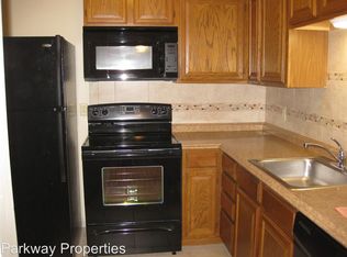 909 Avalon Rd APT H, Lawrence, KS 66044