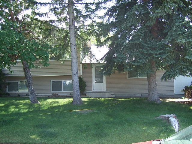 1st image of 1995 Sierra St